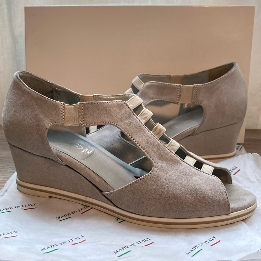 Sheridan Mia Italy wedge peep toe 37 leather suede